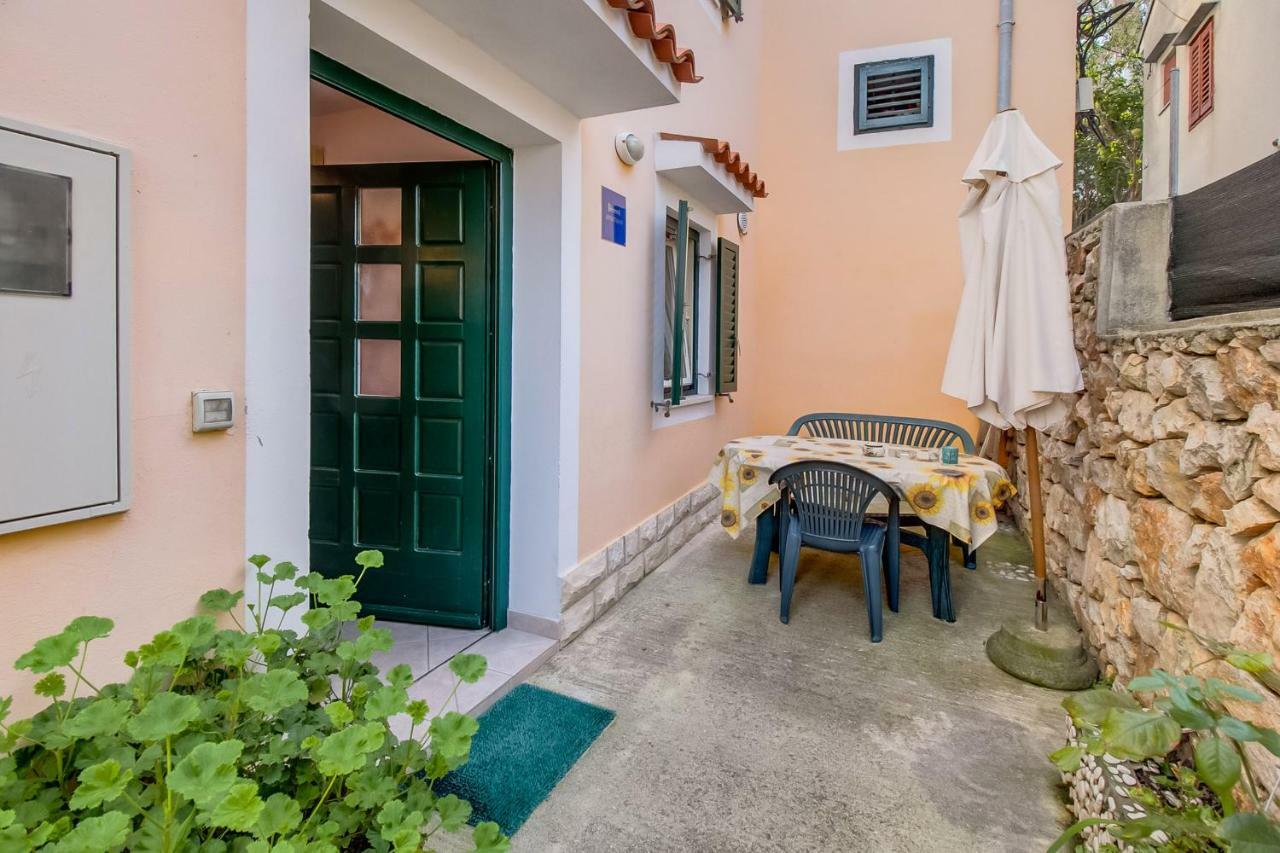Apartman Natasa Mali Losinj Exterior photo