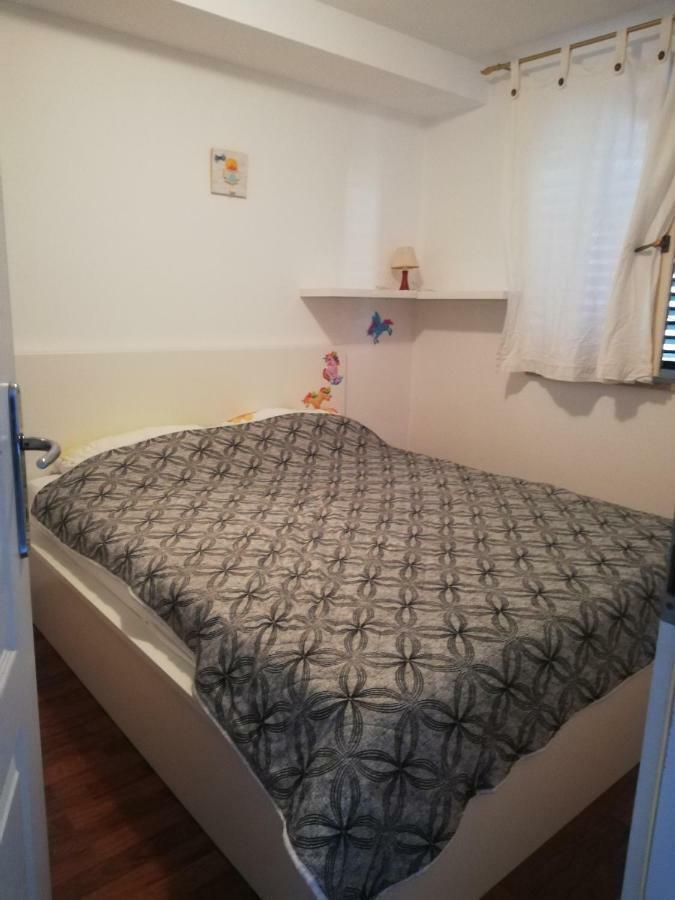 Apartman Natasa Mali Losinj Exterior photo